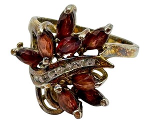 lot 40C image: Sterling Silver Garnet Rhinestone Ring