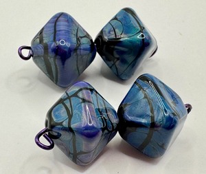 lot 45E image: Gorgeous Kathy Perras Lampwork Beads  Two Pairs of Duo Strand Lampwork Beads by Kathy Perras