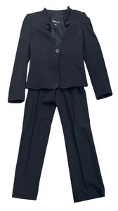 lot 8 image: Womens Giorgio Armani Blazer with Pants Set