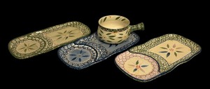 lot 74 image: Temp-Tations Plates and Handled Soup Crock