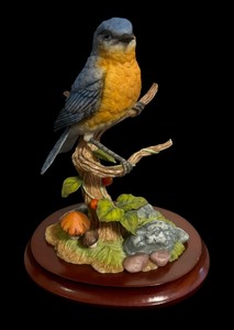 lot 103 image: Premier Bird Collection Blue Bird Figurine by Maruri