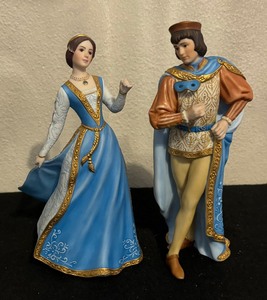 lot 120 image: Lenox Romeo and Juliet Figurines