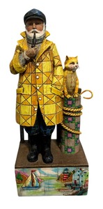 lot 151 image: Jim Shore Shorelights Old Salt Figurine