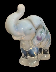 lot 196 image: Fenton Hand Painted Elephant Figurine