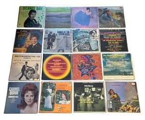 lot 205 image: Record Albums by Carmal Quinn, Patricia Cahill, Willie Brady, Teresa Duffy and More