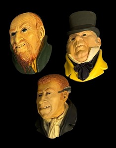 lot 225 image: Vintage Bossens Chalkware Wall Hangings including Uriah Help, Charles Dickens, Mr. Micawber and More