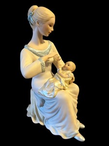 lot 240 image: Cybis Porcelain Figurine First Born Virginia Dare