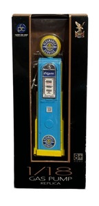 lot 366 image: New Road Signature 118 Scale Signature Collection Gas Pump Replica