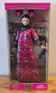 lot 315 image: Princess of China Barbie Doll, New in Box
