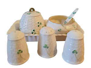 lot 313 image: Vintage Belleek Serving Piece Grouping