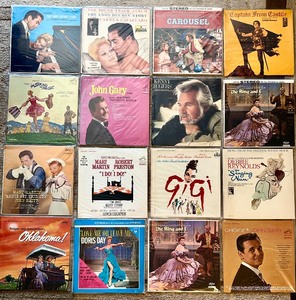 lot 463 image: Collection of Vintage Record Albums