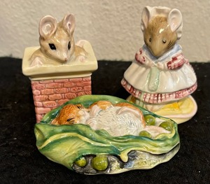 lot 549 image: Royal Albert Beatrix Potter Figurines including The Old Woman in a Shoe, Tom Thumb and Timmy Willie Sleeping