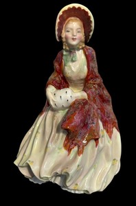 lot 589 image: Royal Doulton Her Ladyship Figurine