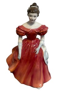 lot 622 image: Royal Doulton Windsome Figurine HN 2220