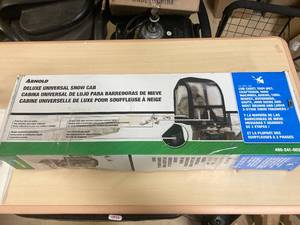 lot 1 image: Arnold Snowblower Cover