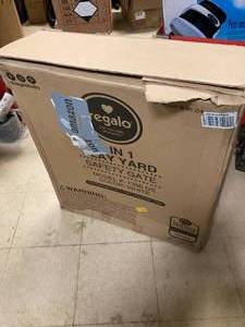 lot 66 image: Brand New in Box Regalo 4-in-1 Toddler Play Yard & Safety Gate