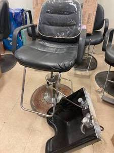 lot 103 image: Used Reclining Seat, Adjustable Height, Swivel Hairwashing Salon Chair and Salon Hair Washing Sink