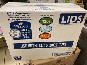 lot 124 image: Brand New Case of WinCup Lids DT18 1000 ct white plastic lids