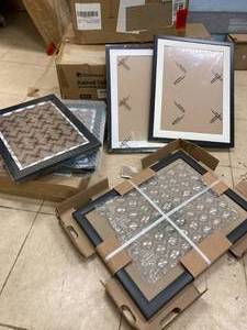 lot 128 image: Lot of 5 Various Size Brand New Picture Frames