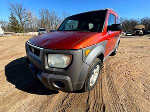 lot 2 image: 2003 HONDA ELEMENT EX