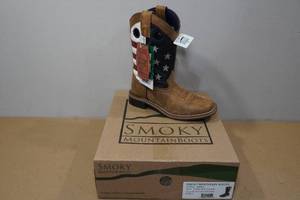 lot 87 image: Smoky Mountain Boots -Childs Size 1
