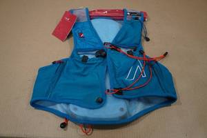 lot 98 image: Ultraspire Alpha 5.0 Race Vest -Small