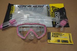 lot 142 image: Cressi Pano 3 Snorkel Set
