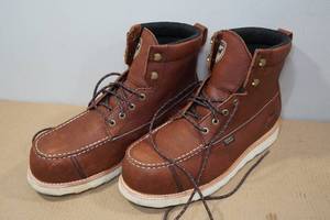 lot 171 image: Irish Setter Wingshooter Mens 6 Work Boots -Size 11.5