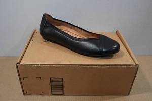 lot 212 image: Vionic Womens Carroll Ballet Flats -Size 10