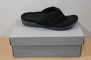 lot 216 image: Vionic Womens Gracie Slipper Sandals -Size 7