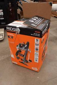 lot 37 image: Ridgid 12 Gallon WetDry Shop Vac