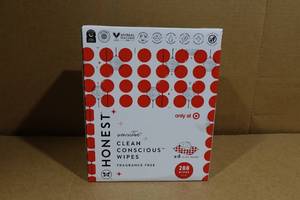 lot 46 image: Honest Fragrance Free Wipes - 288 Count