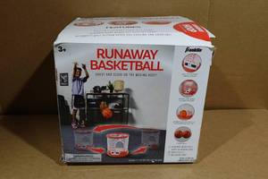 lot 48 image: Franklin Runaway Basketball Game