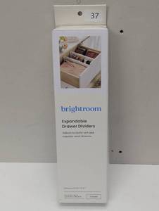 lot 37 image: Set of 2 Plastic Drawer Dividers White - Brightroom
