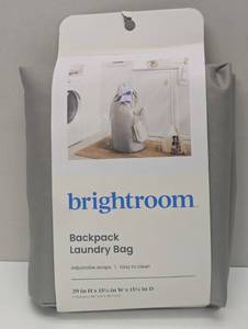 lot 49 image: Backpack Laundry Bag Textured Gray - Brightroom Polyester, 3500 Volume, Multipurpose Hamper Bag