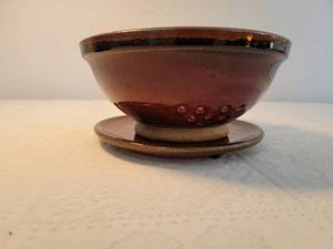lot 165 image: Art Pottery Strawberry Bowl by Minnesota Artist EVLA