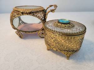 lot 122 image: Vintage Ornate Jewelry Caskets Vanity Boxes