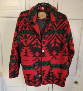 lot 143 image: Woolrich Southwestern Jacket  Size M