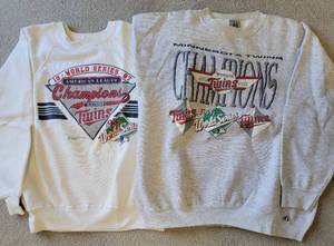 lot 152 image: Twins World Series Sweatshirts
