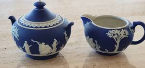 lot 185 image: English Wedgwood Blue Jasperware Cream and Sugar