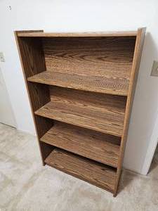 lot 312 image: 55 Inch Half Bookcase