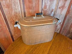 lot 47 image: Vintage Copper Boiler