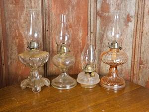 lot 327 image: Antique Oil Lanterns Group