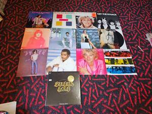 lot 221 image: 1980s Vinyl Record Bundle