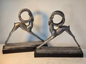 lot 255 image: Striking Austin Productions Coiled Ibex Goat Bookend Sculptures - David Fisher