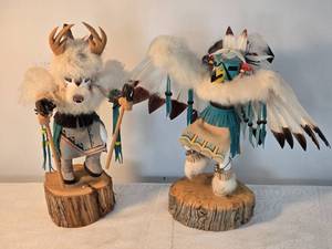 lot 251 image: LuAnn Thomas Hopi Kochina Doll Pair