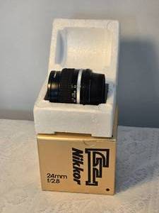 lot 34 image: Nikon AI-S Nikkor 24mm f2.8 Manual Focus Lens