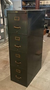 lot 291 image: Vintage Bentson Line 4-Drawer Filing Cabinet