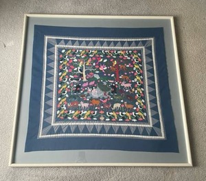lot 274 image: Amazing Hmong Fine Art Textile Story Cloth - B