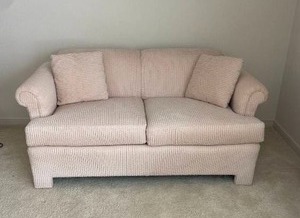 lot 193A image: Century Furniture Palest PinkUpholstered Loveseat - B